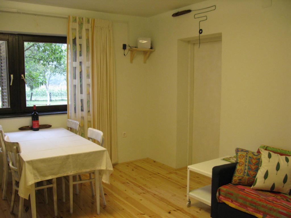 Apartments Eco Forest Resort Раковица Экстерьер фото